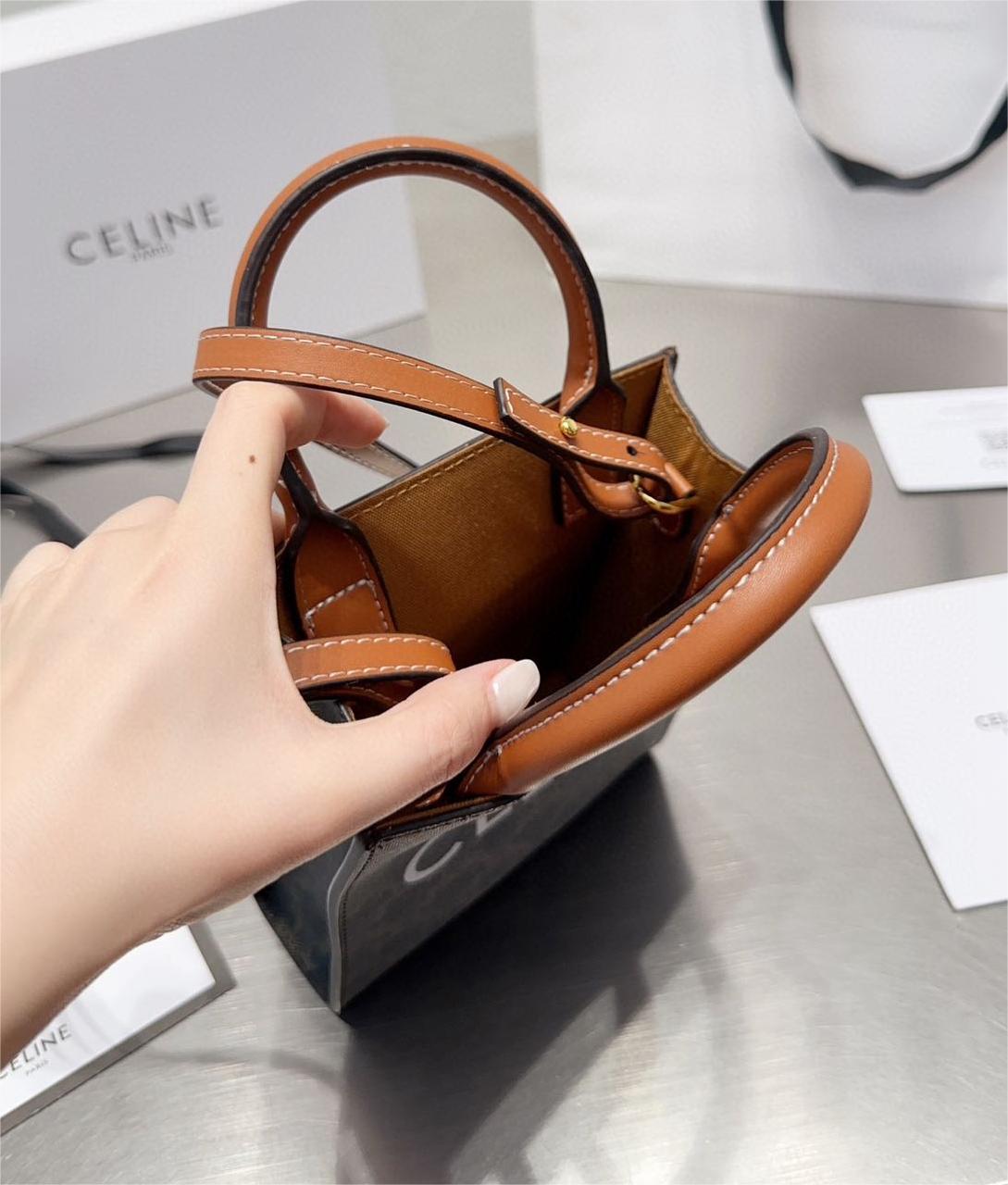CELINE MINI VERTICAL CABAS☆トリオンフキャンバス