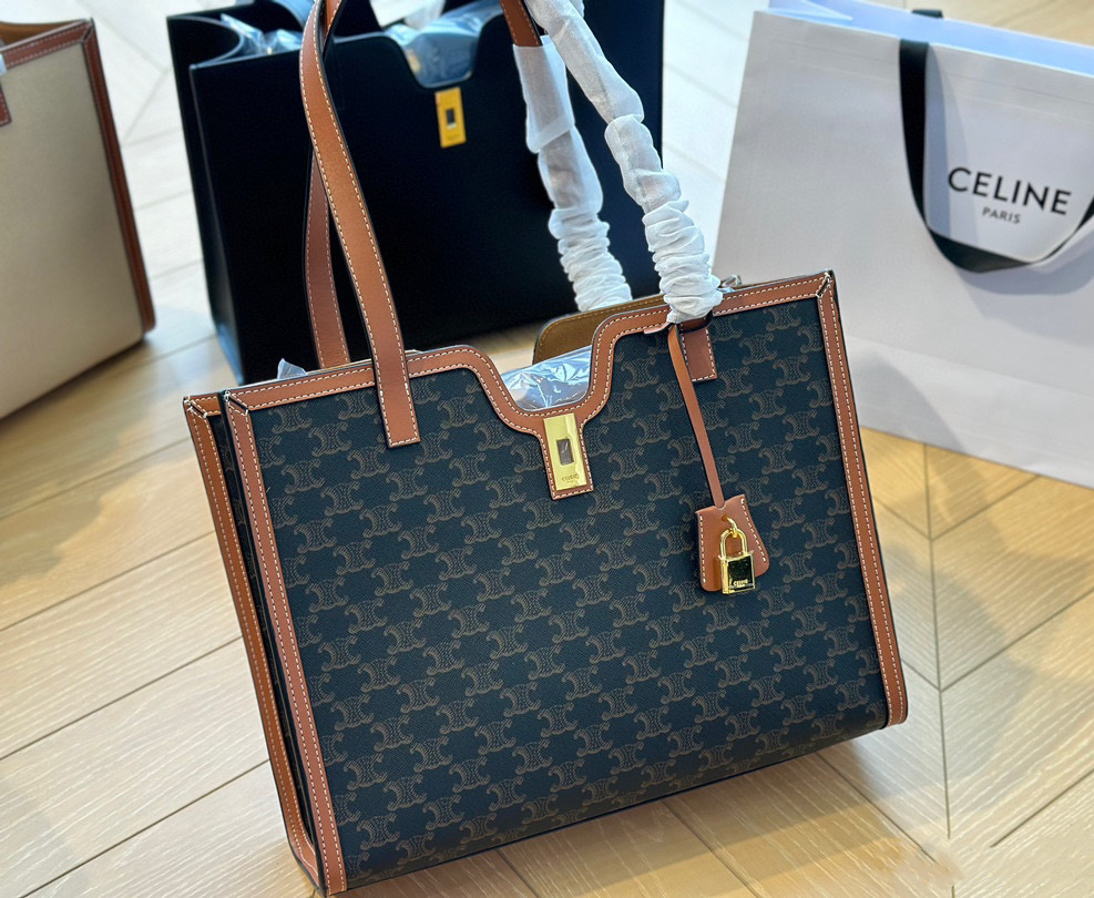 CELINE セリーヌ　トートバッグ