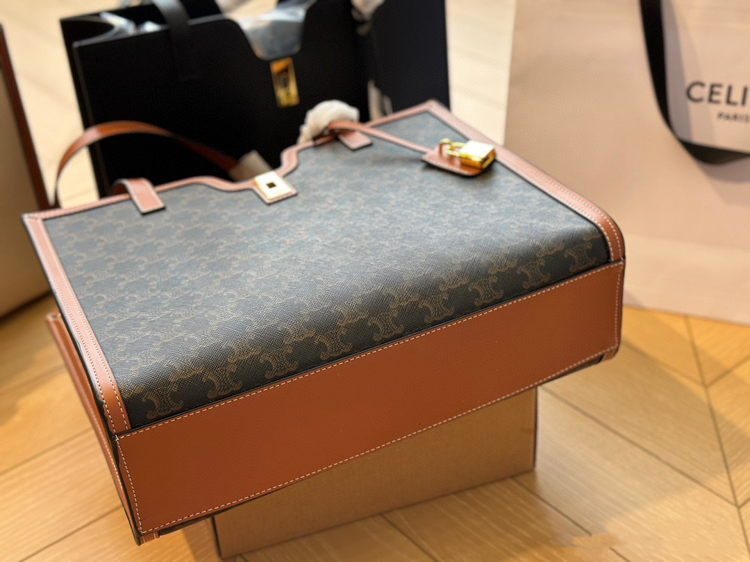 CELINE セリーヌ　トートバッグ