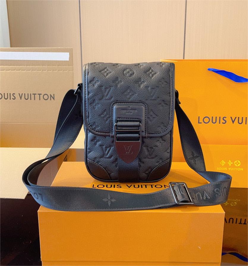 【LOUIS VUITTON】新作ショルダーバッグ