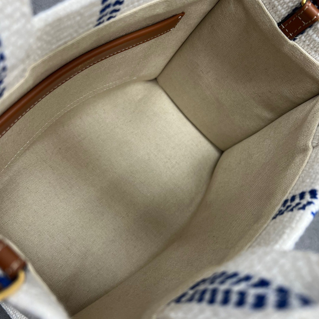 CELINE ☆ スモール カバ タイス