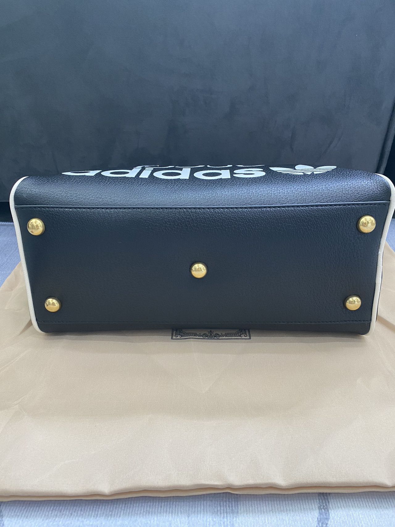 adidas x Gucci ミニ ダッフルバッグ