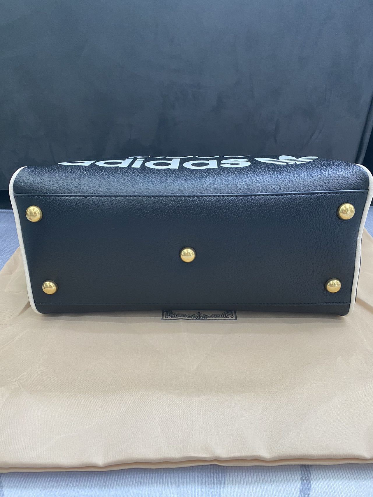 adidas x Gucci ミニ ダッフルバッグ