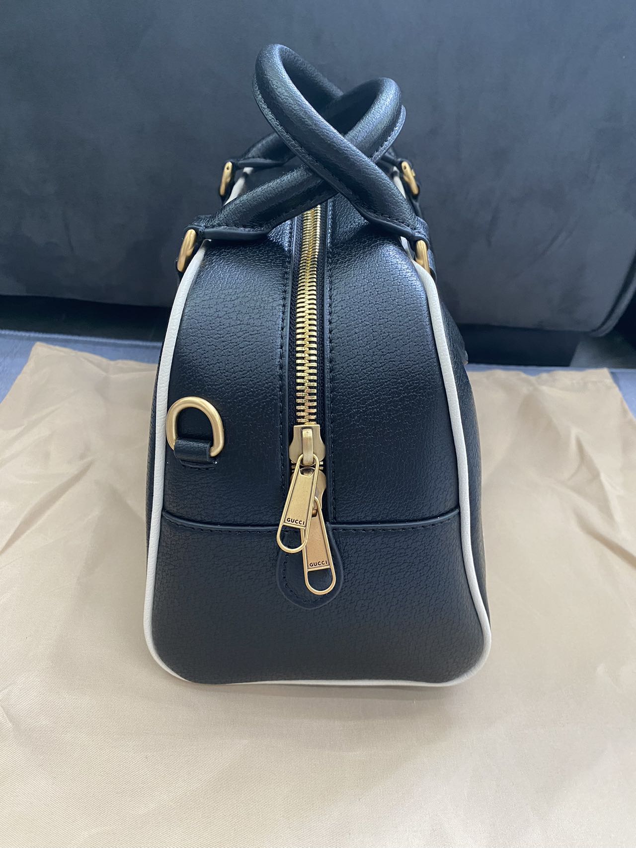 adidas x Gucci ミニ ダッフルバッグ