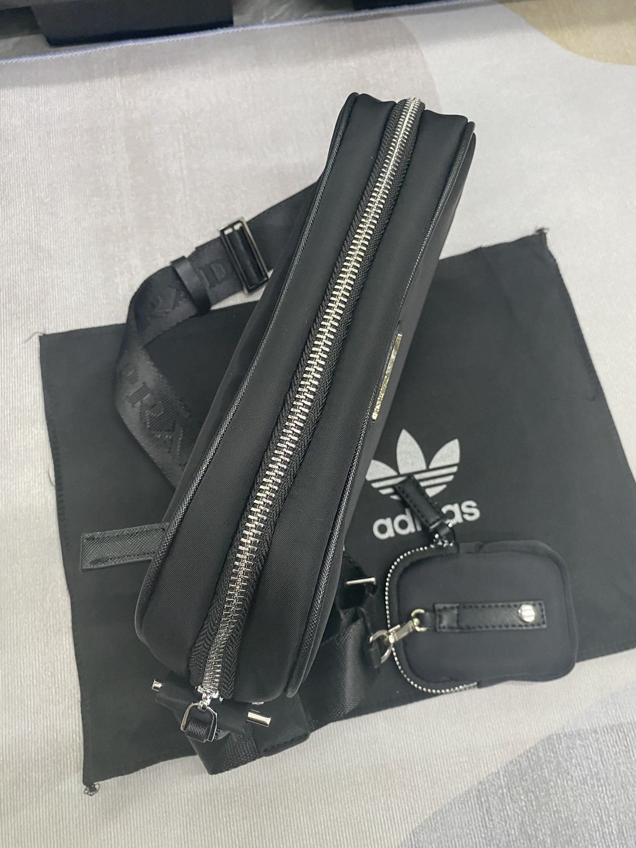 大人気 Prada×Adidas  ショルダーバッグ