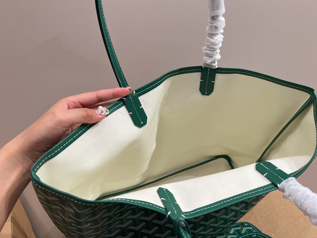 GOYARD(人気商品) サン・ルイPM バッグ♪