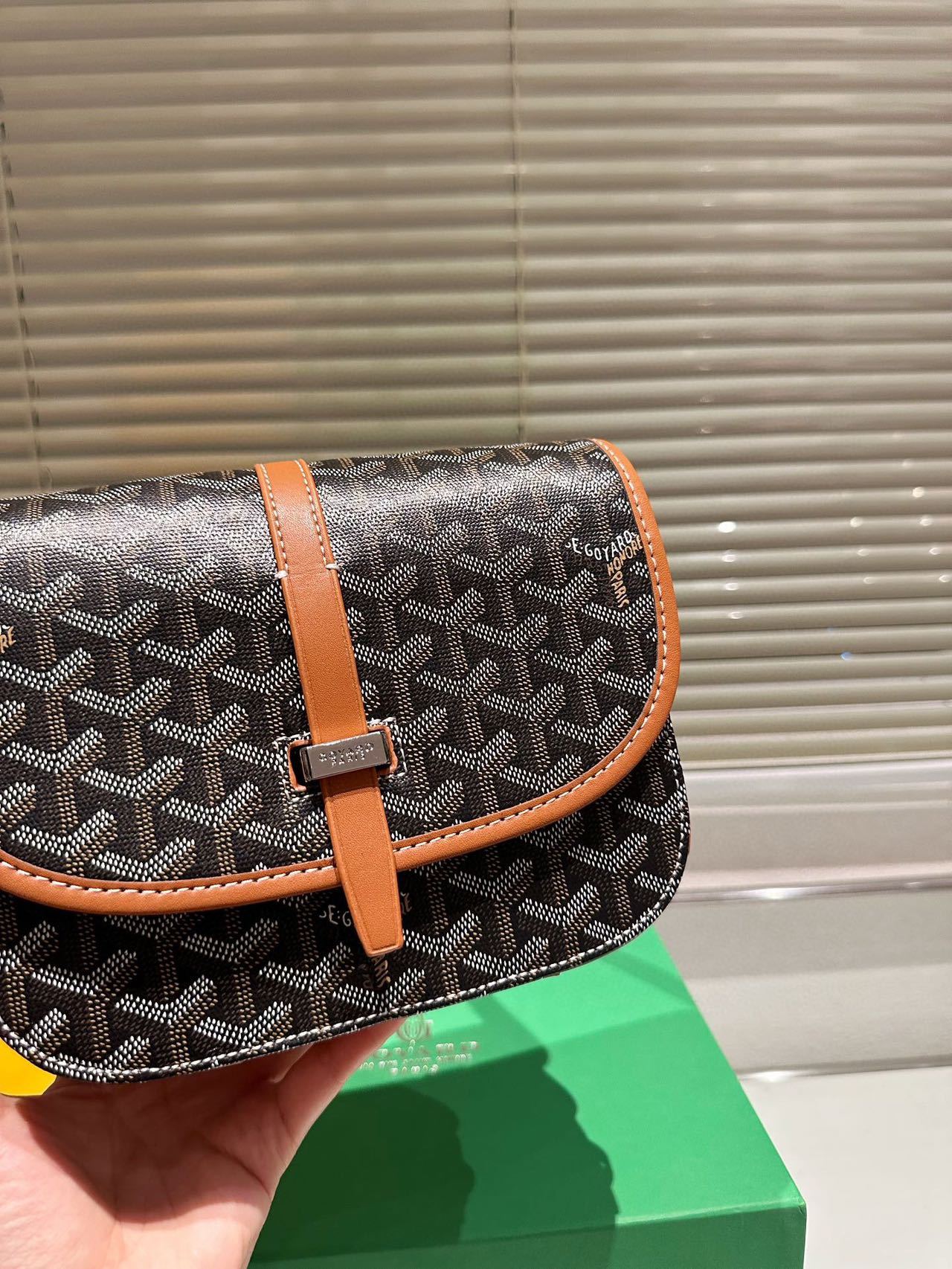 ゴヤール BELVEDEREバッグPM クロスボディ