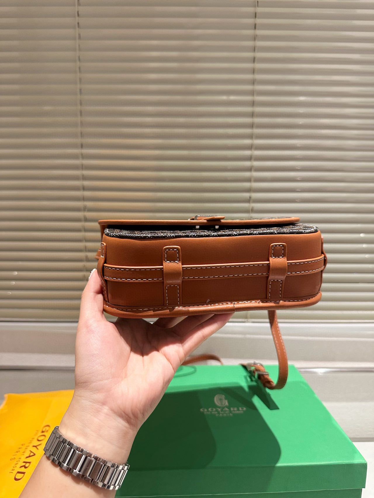 ゴヤール BELVEDEREバッグPM クロスボディ