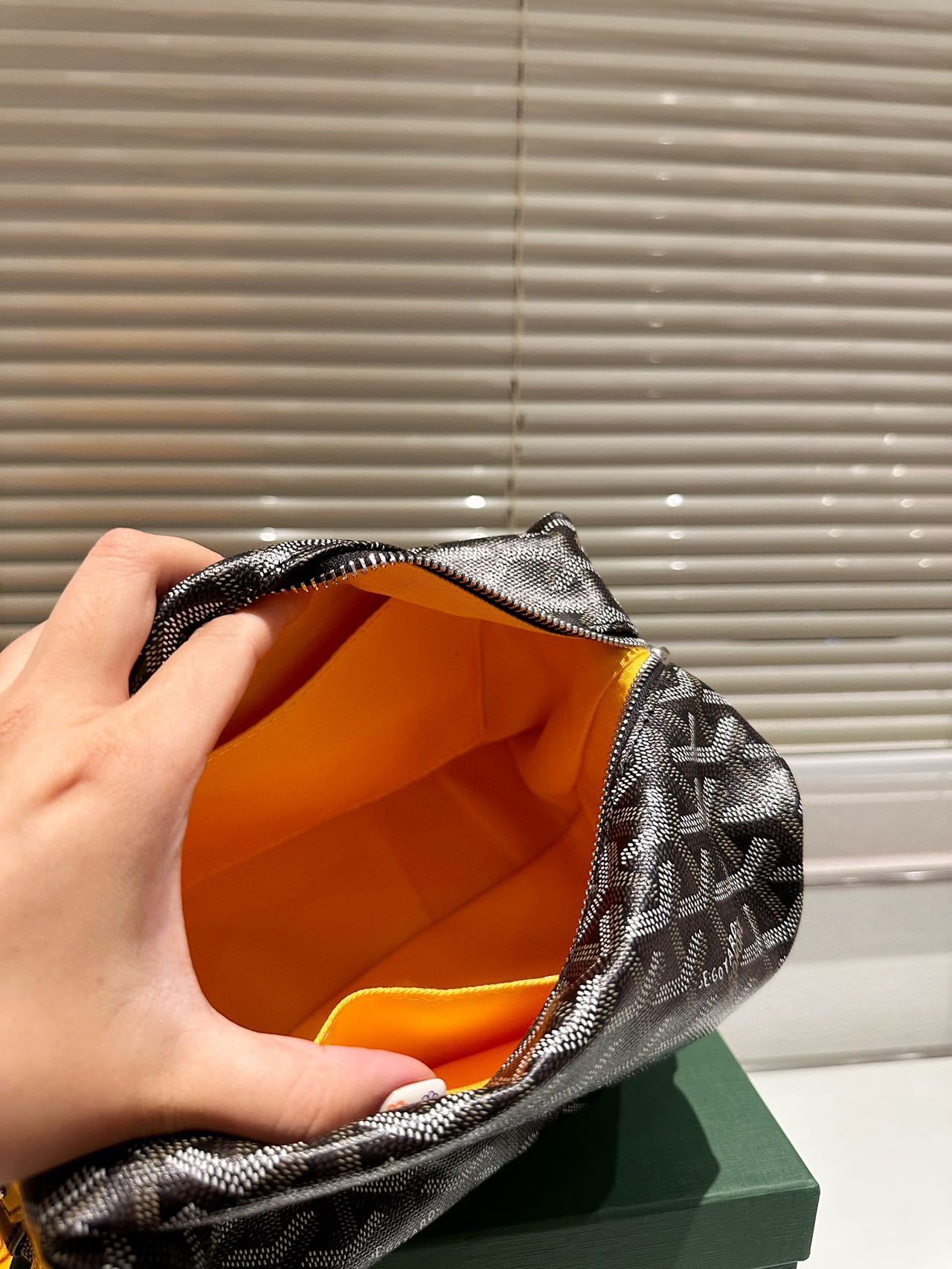 GOYARD クラッチバッグ　セカンドバッグ