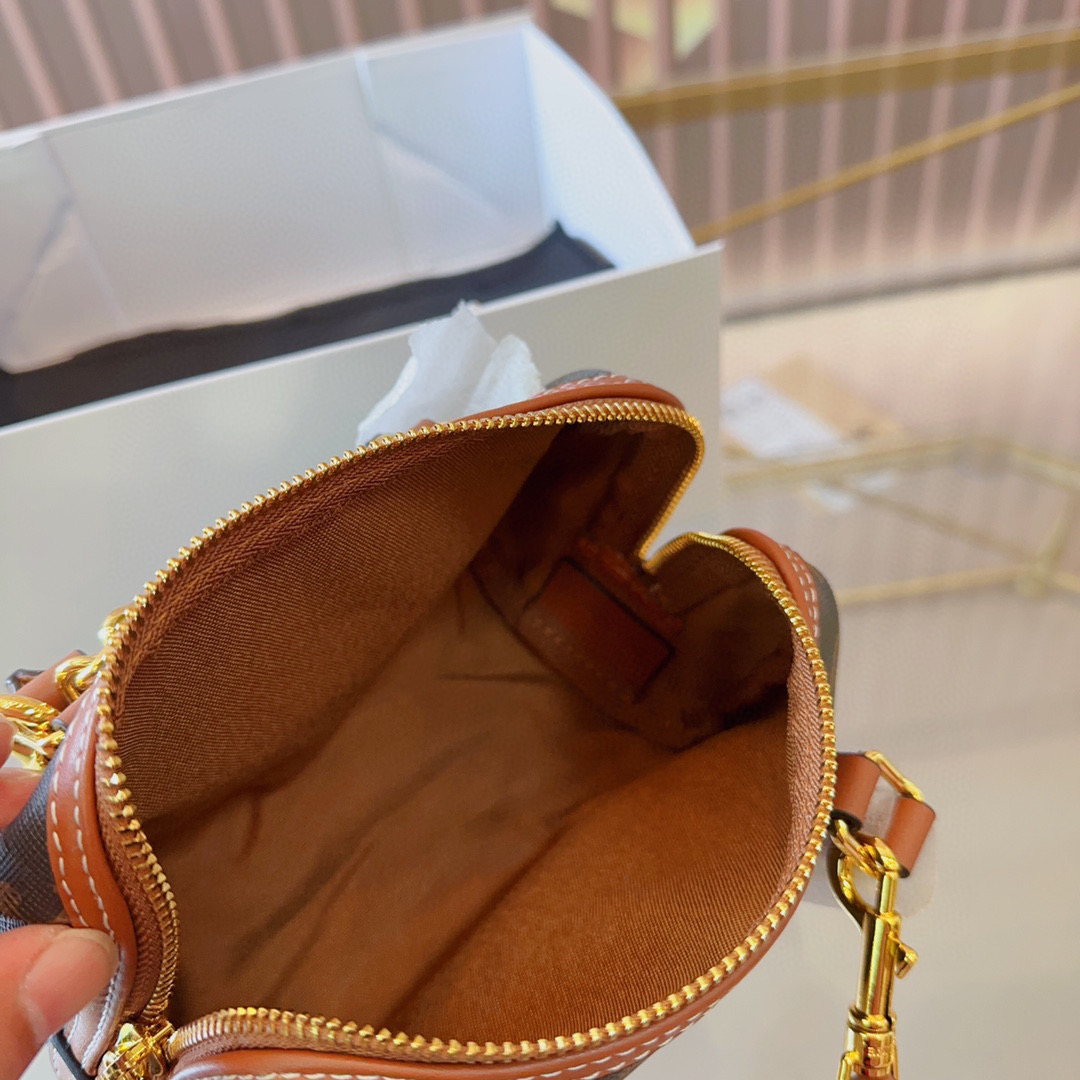 CELINE☆トリオンフキャンバス スモールボストン