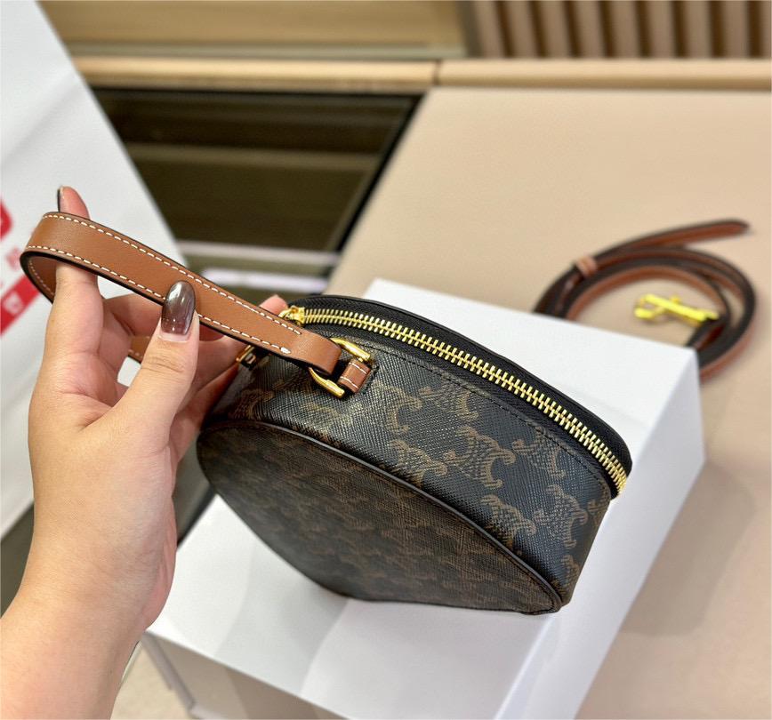 【CELINE】セリーヌ ショルダーバッグ