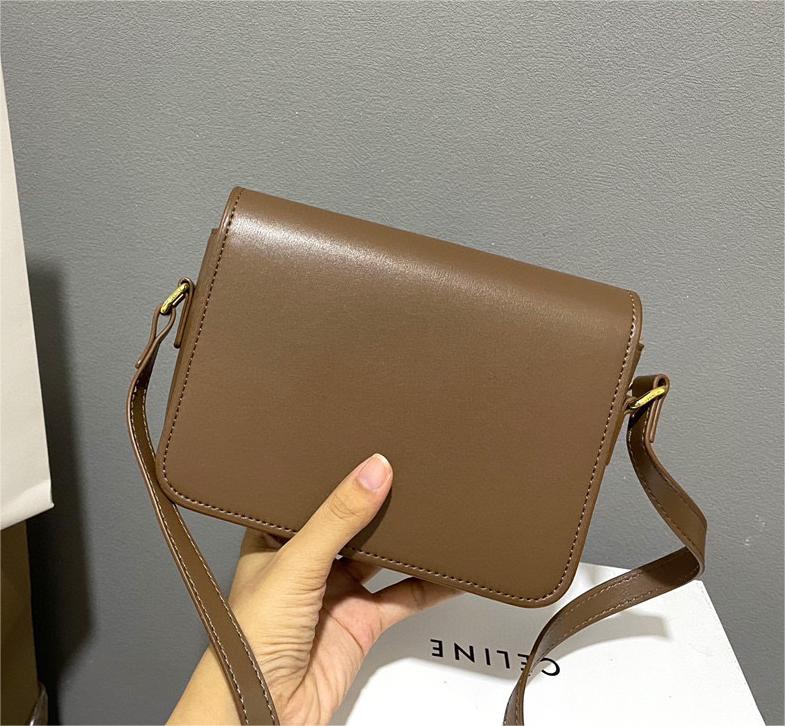 【CELINE】セリーヌ Teen トリオンフ ショルダーバッグ