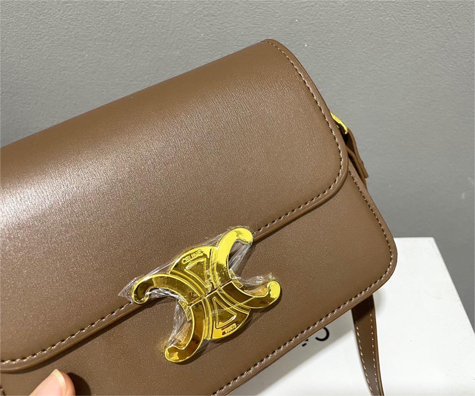 【CELINE】セリーヌ Teen トリオンフ ショルダーバッグ