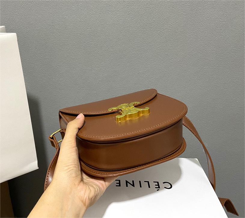 【CELINE】 TRIOMPH　ショルダーバッグ