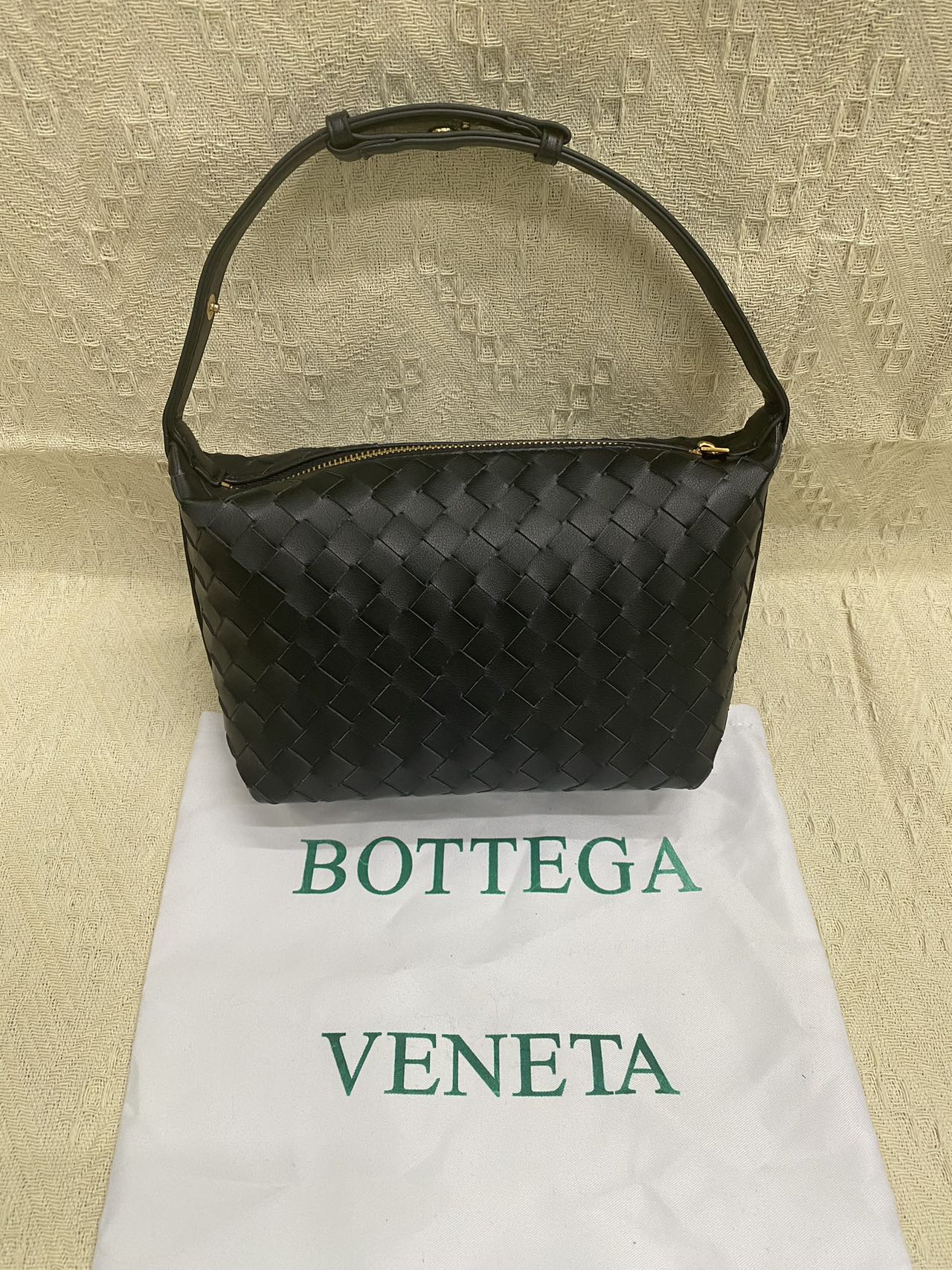 【BOTTEGA VENETA】ミニ ウォレス ショルダーバッグ