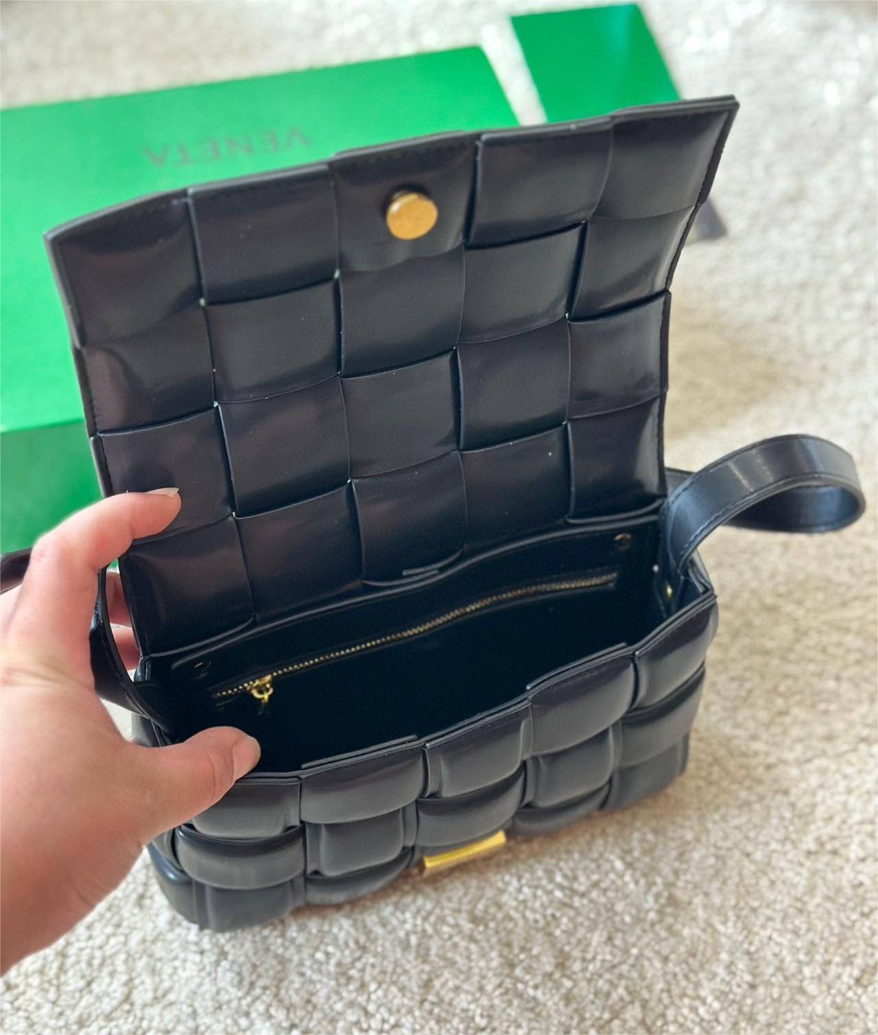 ボッテガヴェネタ ショルダーバッグ