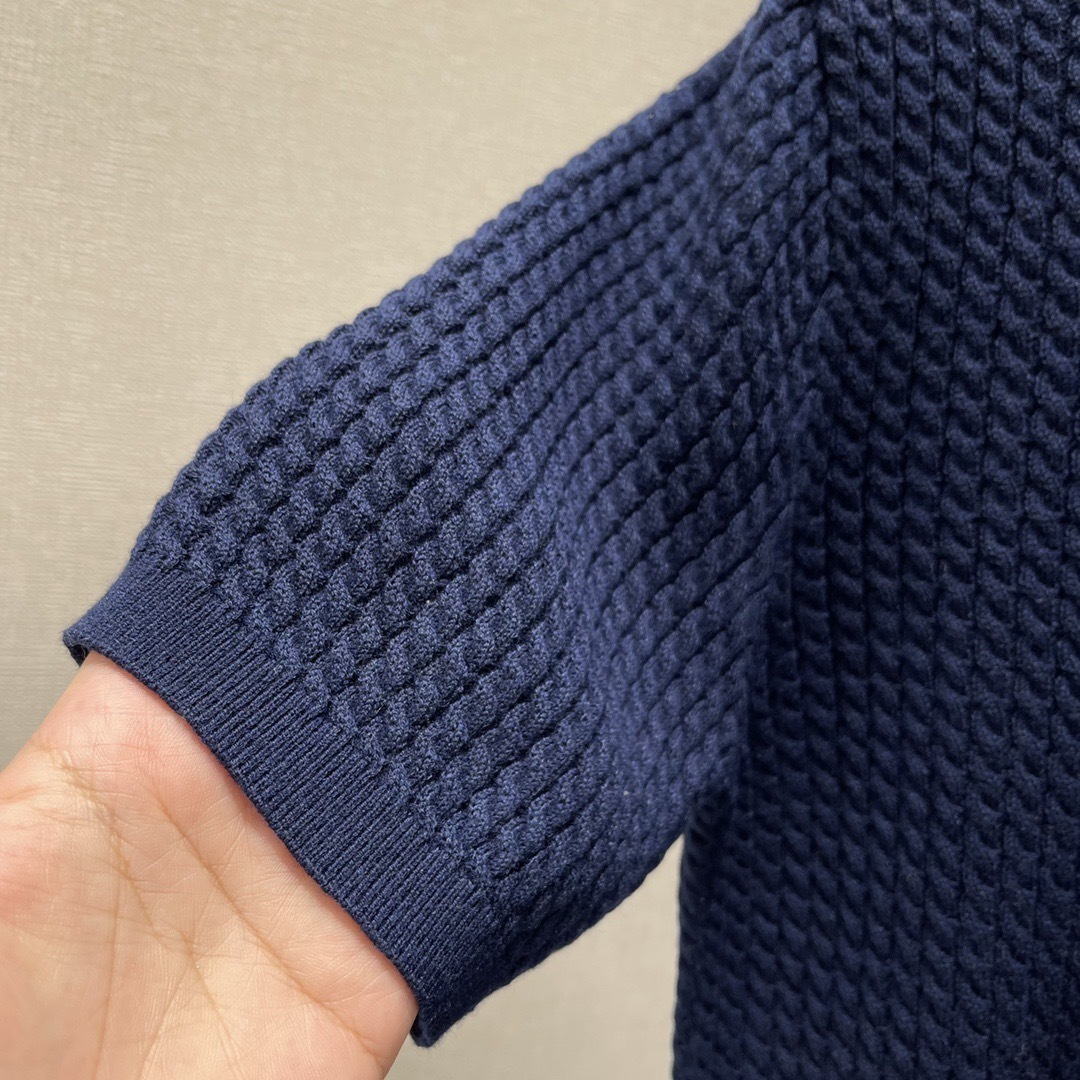 miumiu ケーブル編み カシミヤxシルク クルーネック セーター