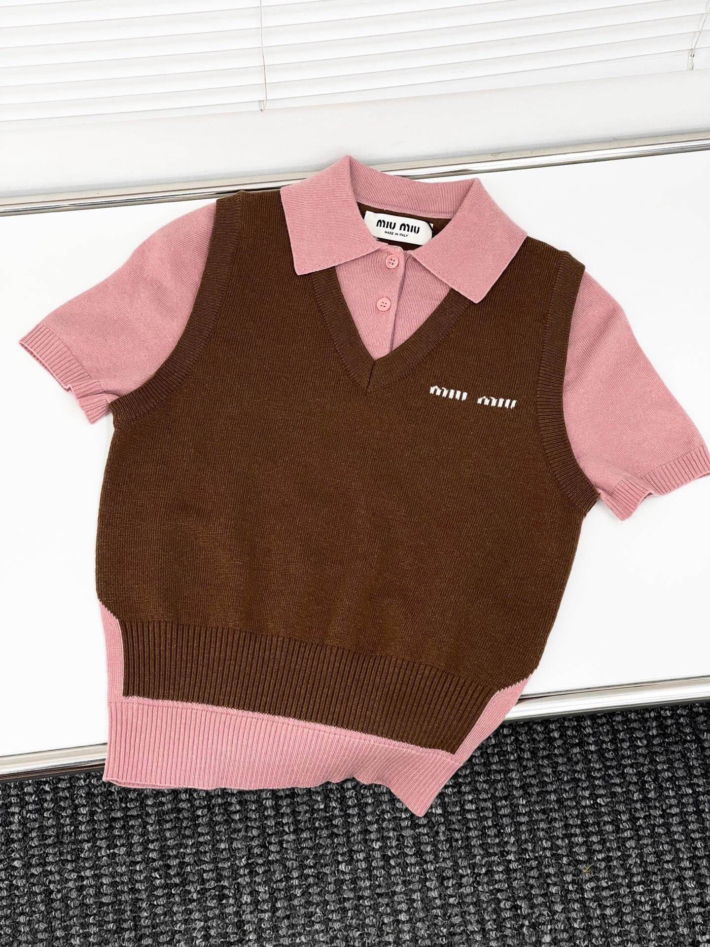 miumiu カシミヤxウール ポロセーター