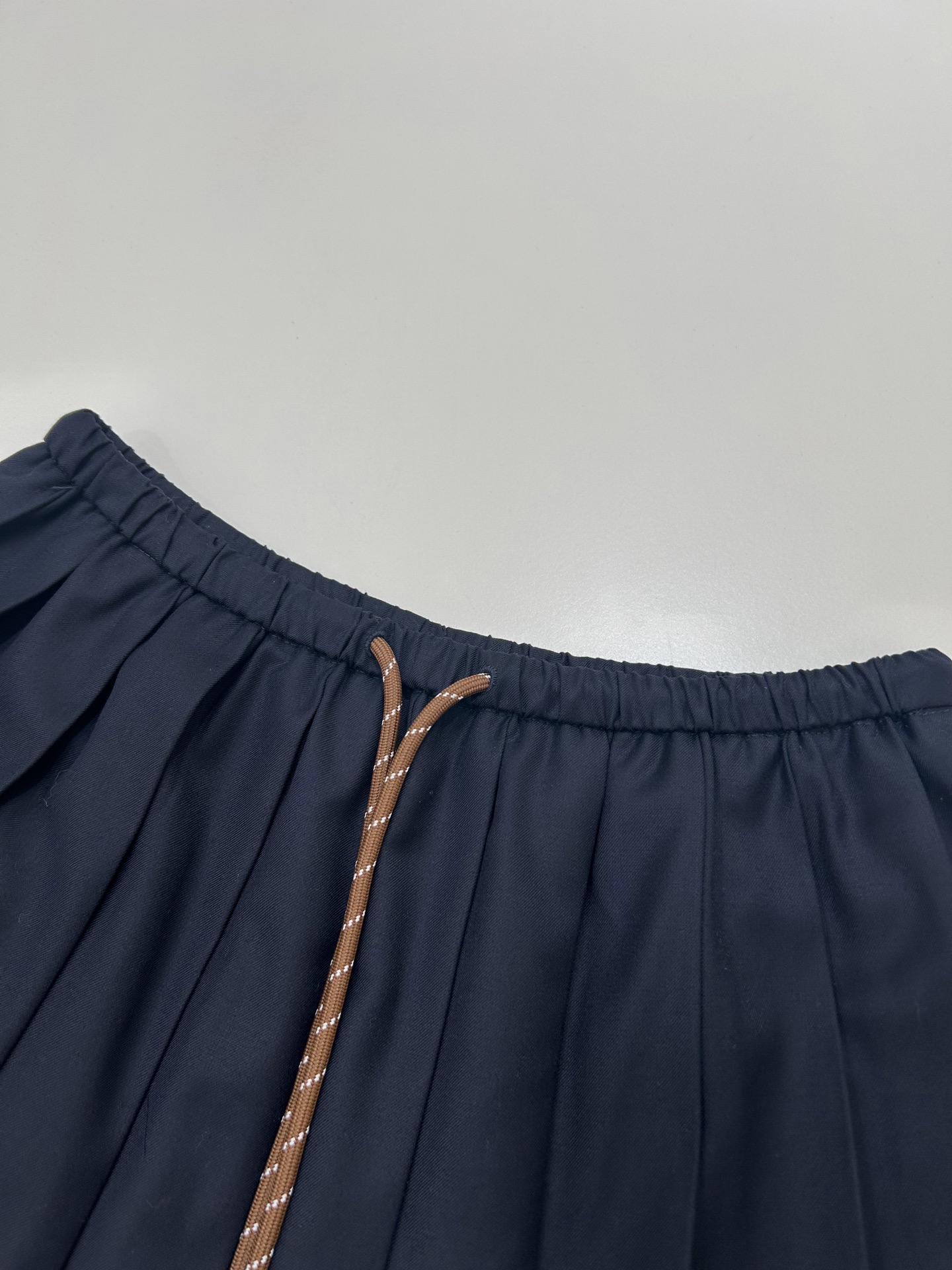 miumiu プリーツ バタヴィア スカート