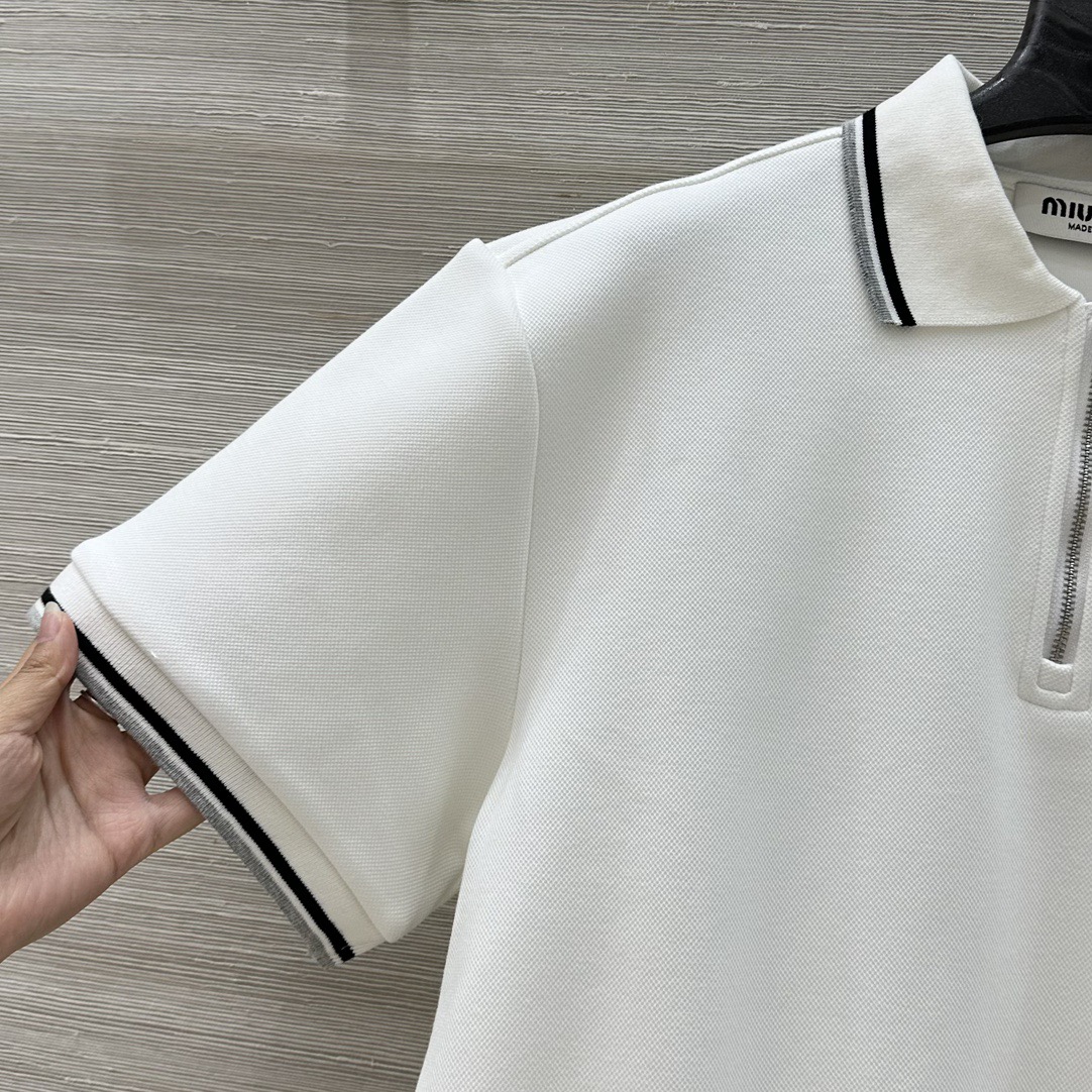 miumiu ボンデッドピケとテクニカルジャージーのドレス