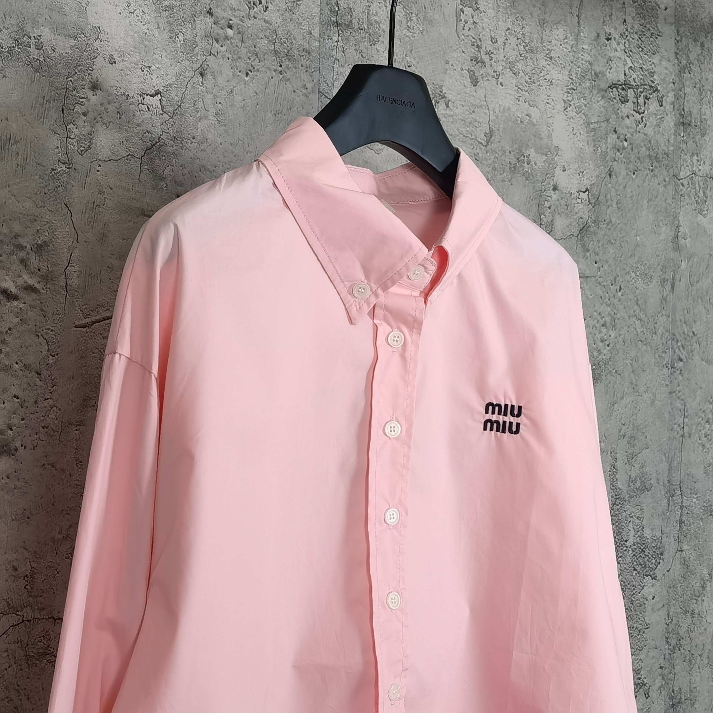 miumiu ポプリンシャツ