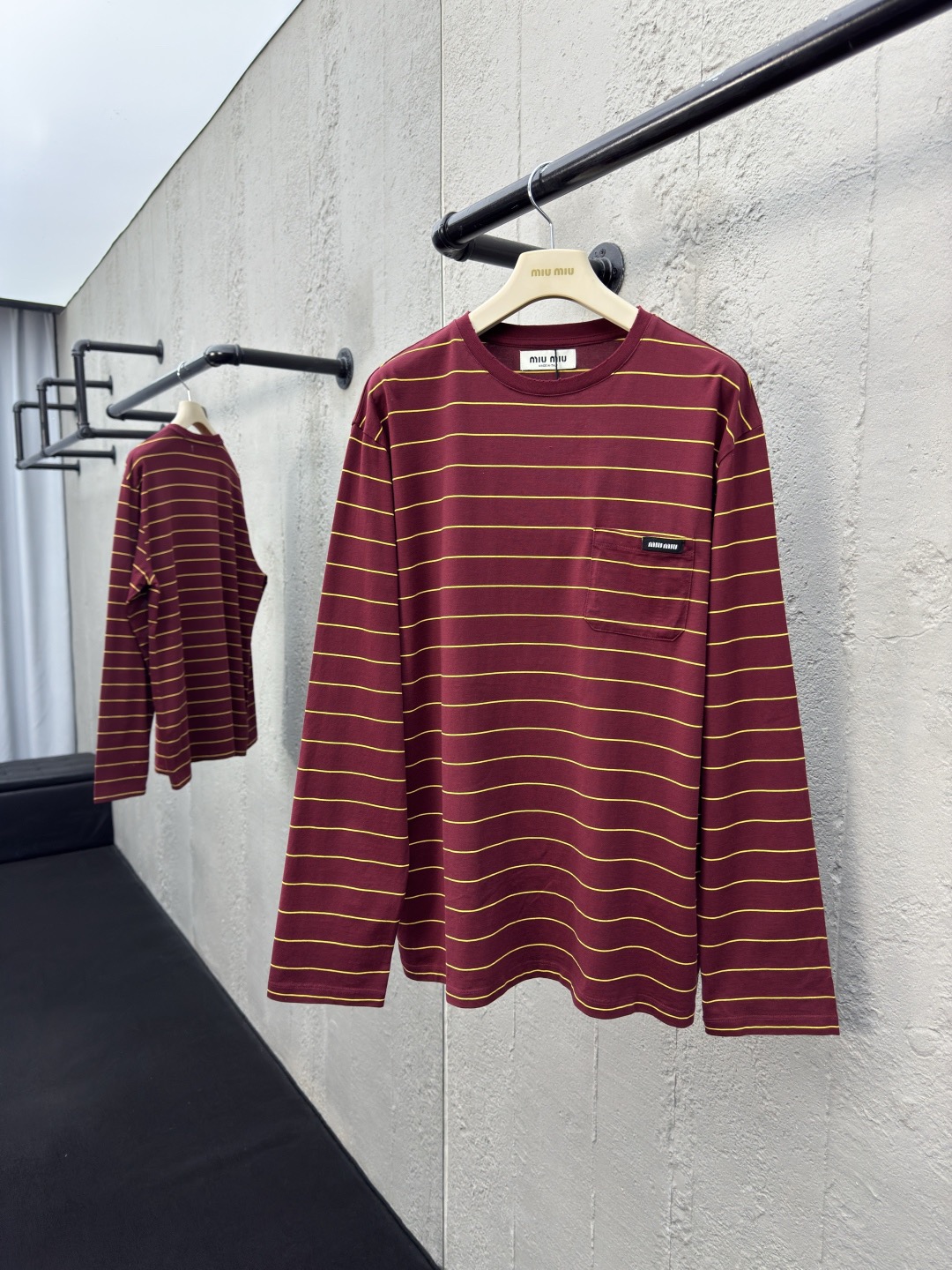 miumiu コットンジャージー 長袖Tシャツ