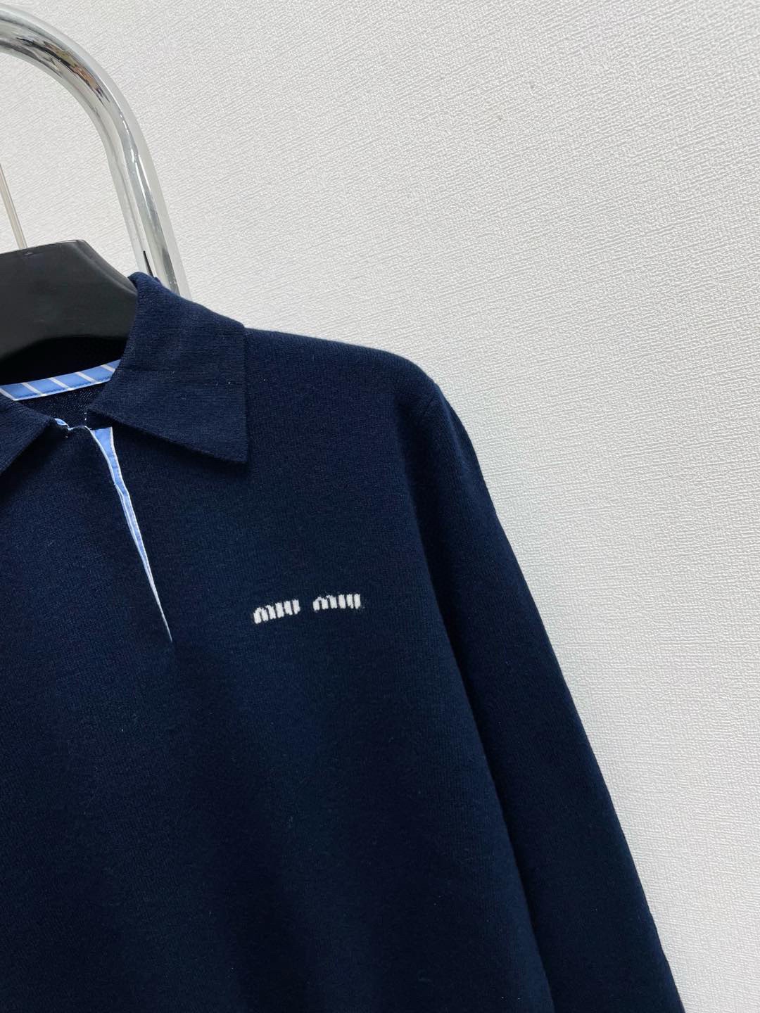 miumiu カシミヤ ポロセーター