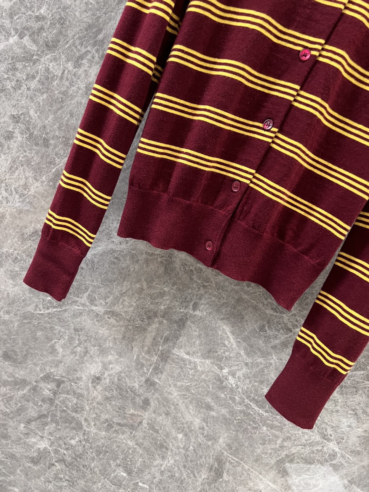 miumiu ストライプ カシミヤxシルク カーディガン