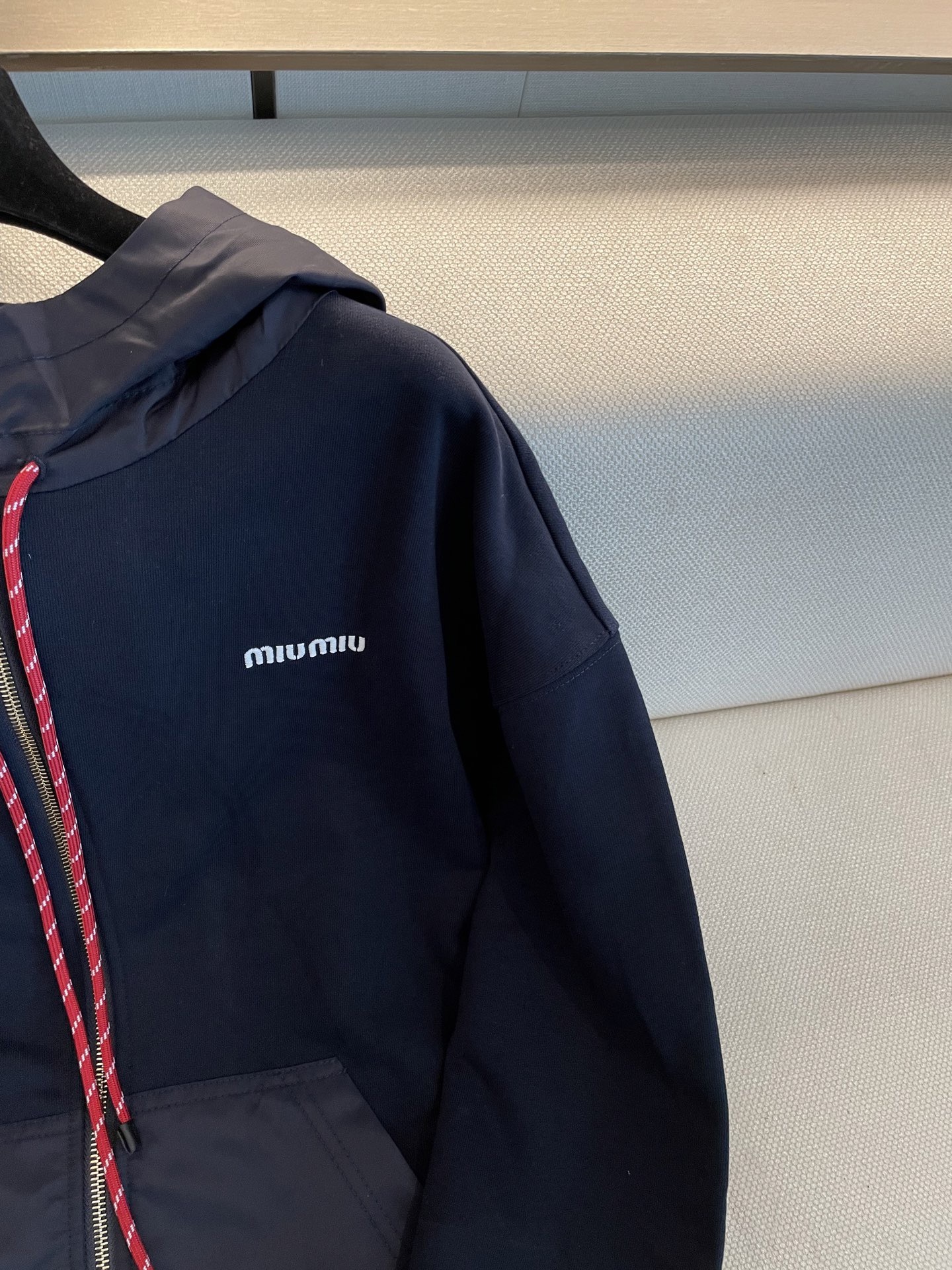 miumiu コットンフリース ジップフーディー