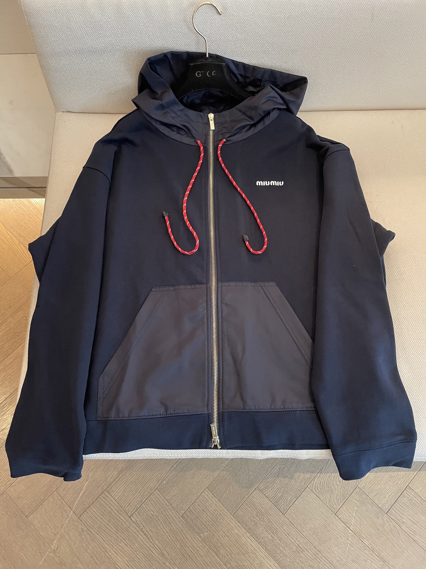 miumiu コットンフリース ジップフーディー