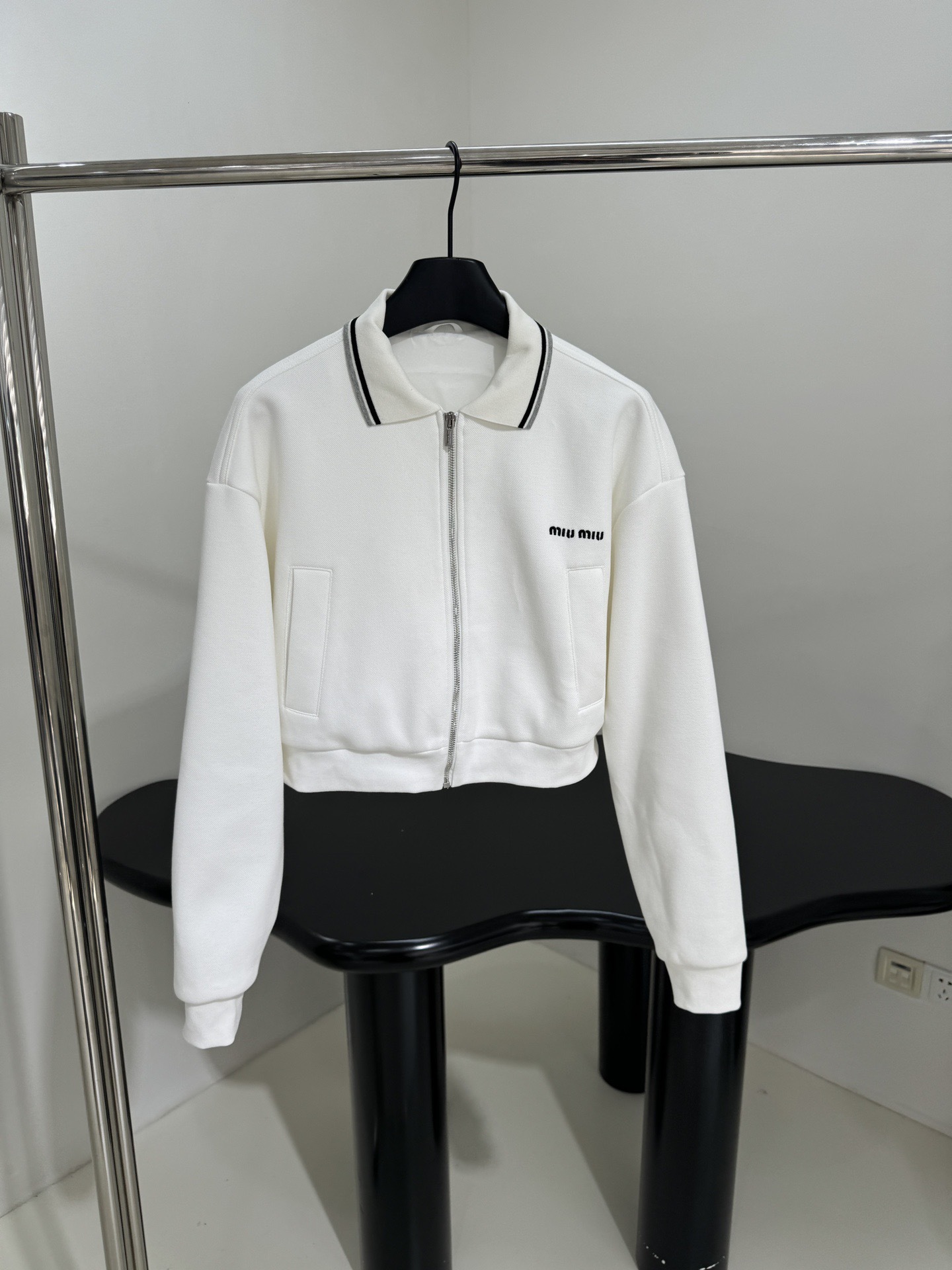 miumiu ボンデッドピケとテクニカルジャージーのブルゾンジャケット