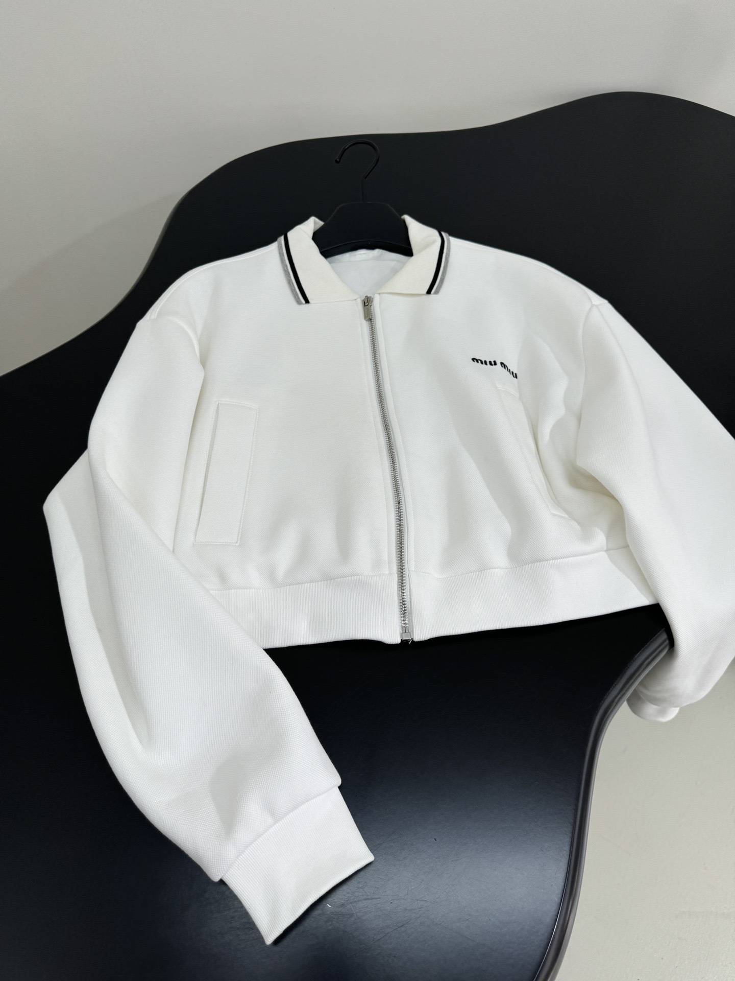 miumiu ボンデッドピケとテクニカルジャージーのブルゾンジャケット