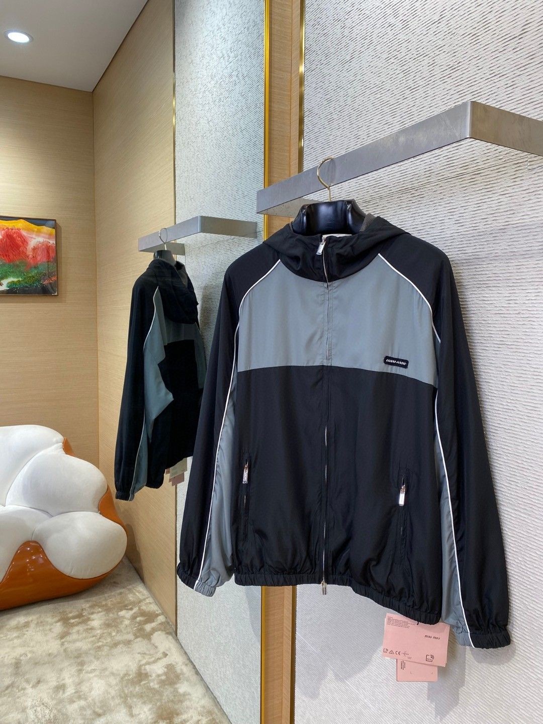 miumiu テクニカルシルク ジップブルゾンジャケット