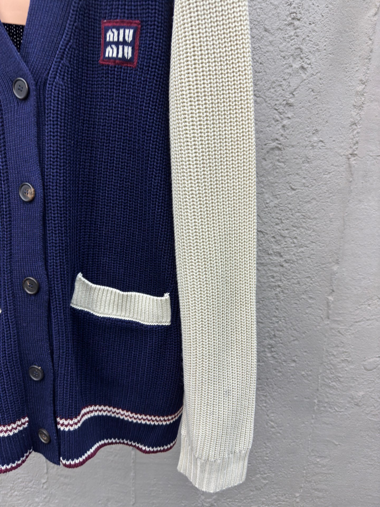 miumiu ウールxカシミヤ カーディガン