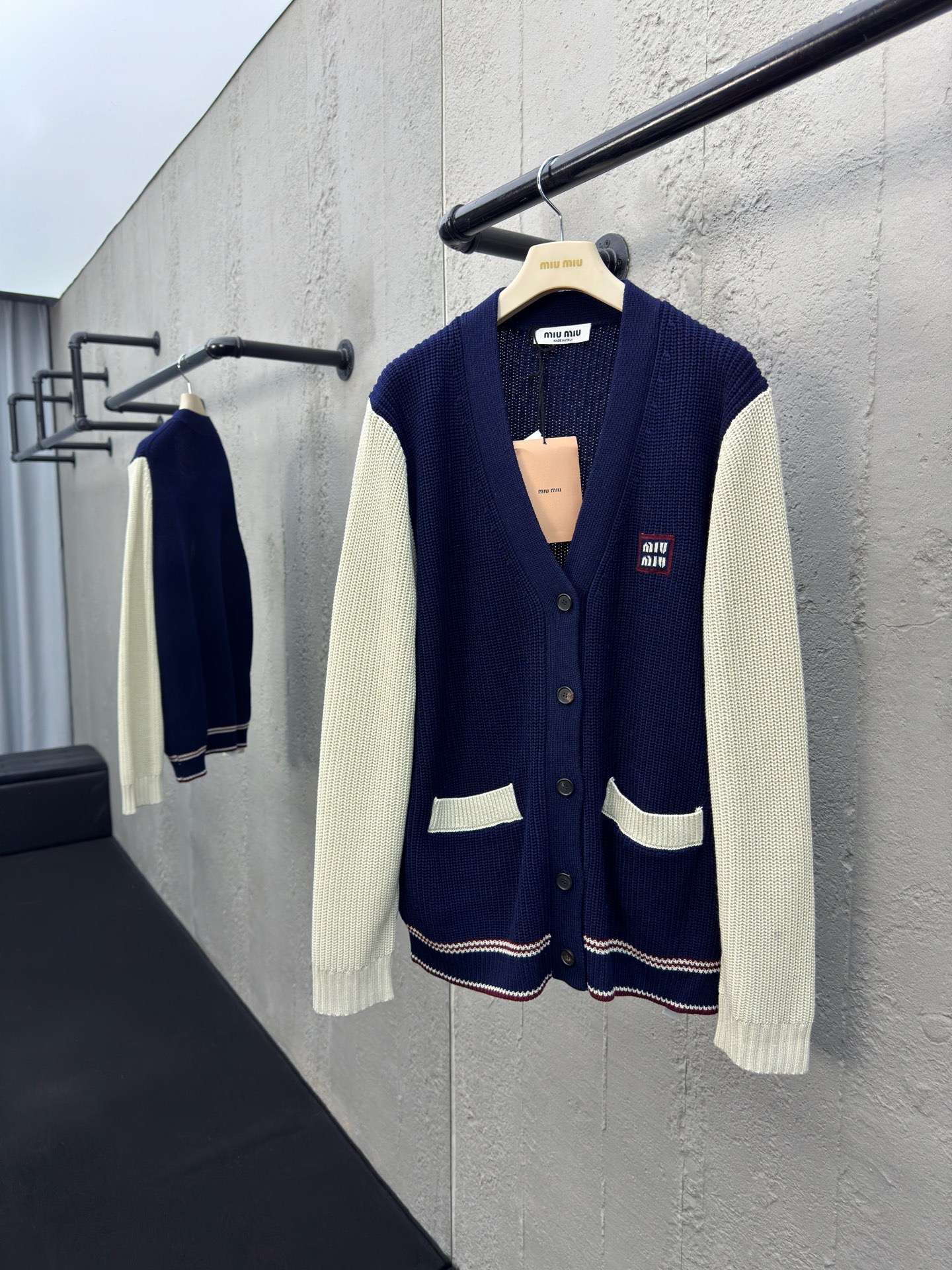 miumiu ウールxカシミヤ カーディガン