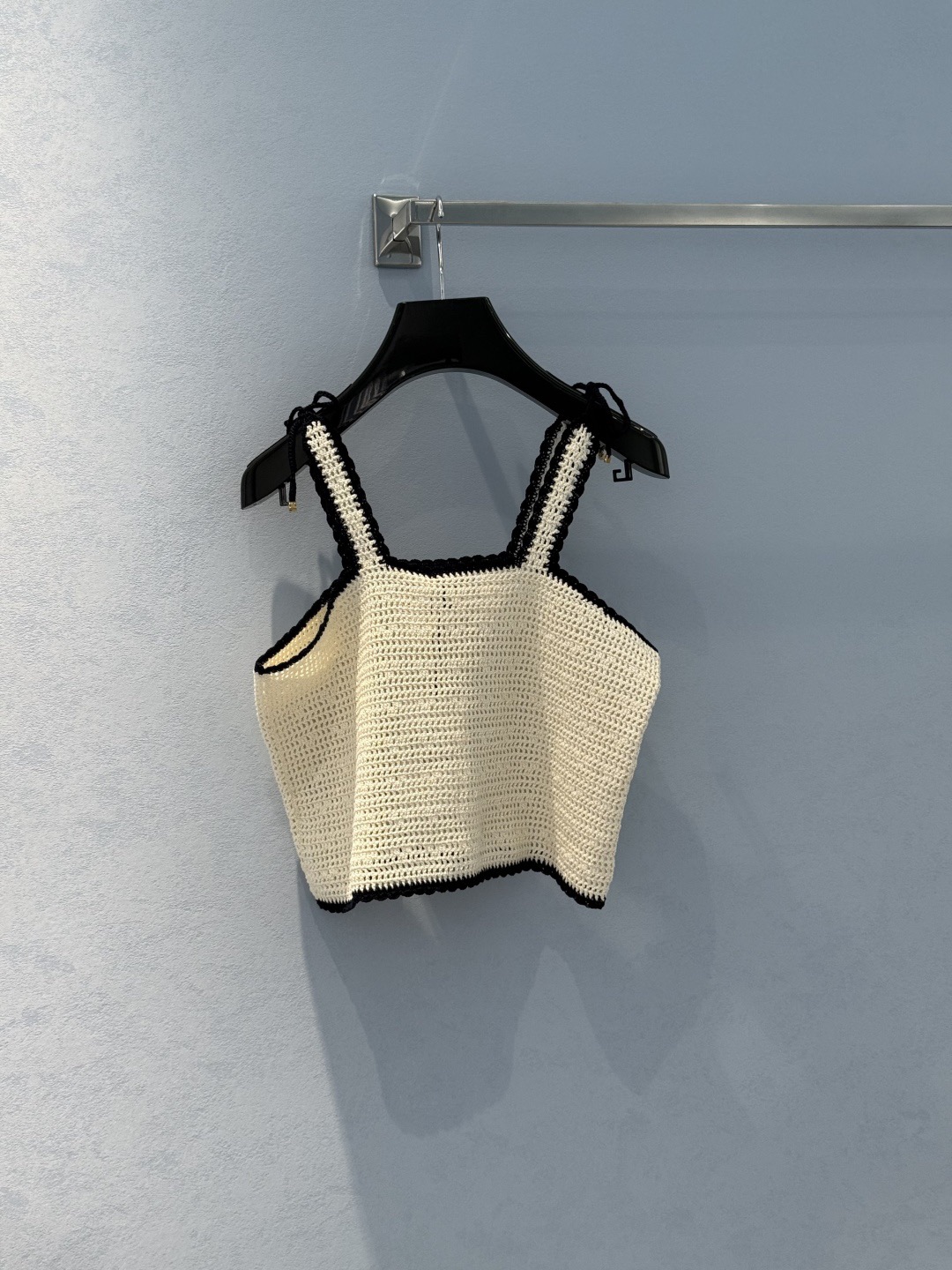 CELINE トリオンフ クロシェ クロップトップ / コットン