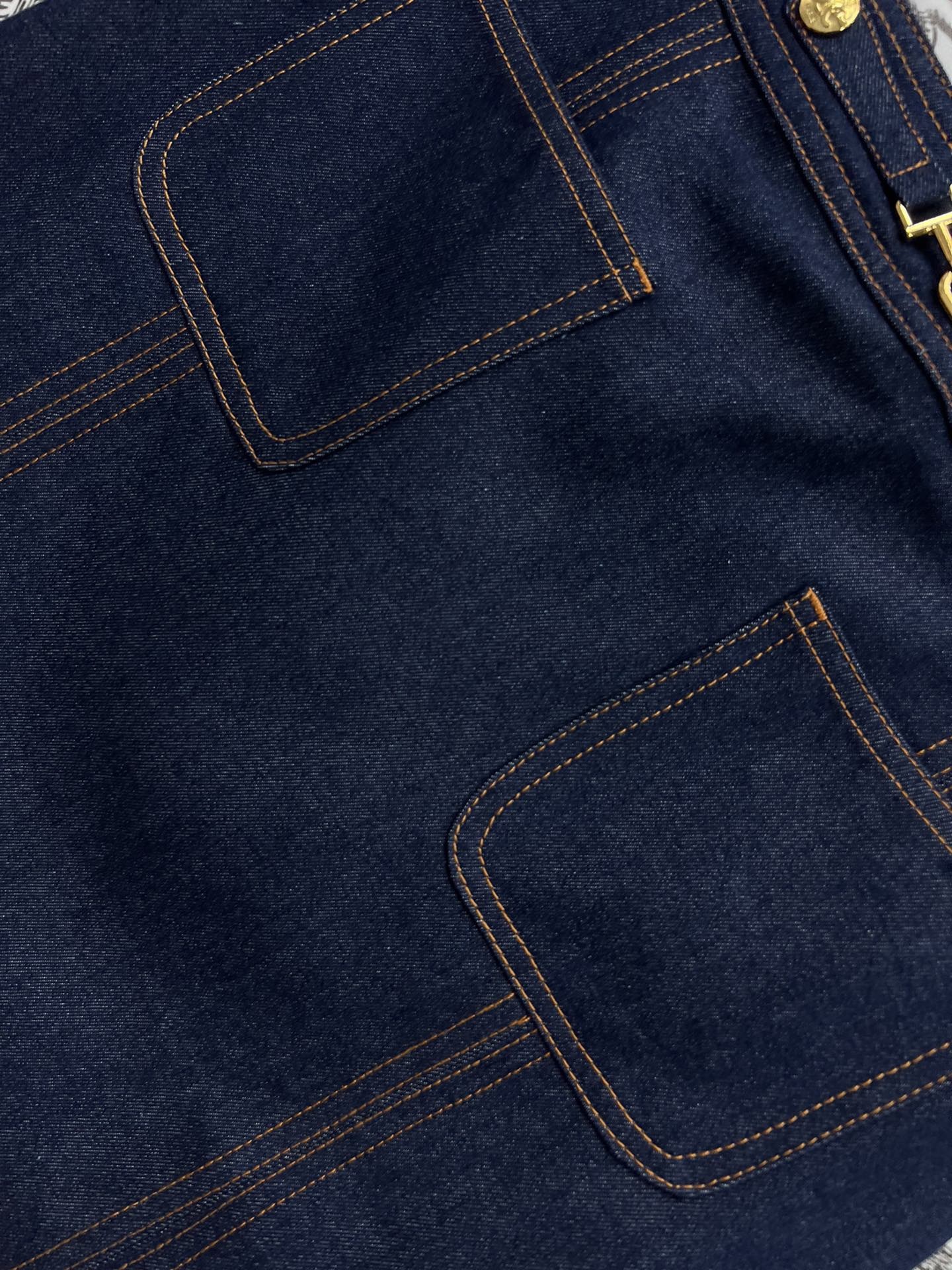 CELINE トラペーズ ミニスカート / ローウォッシュ デニム