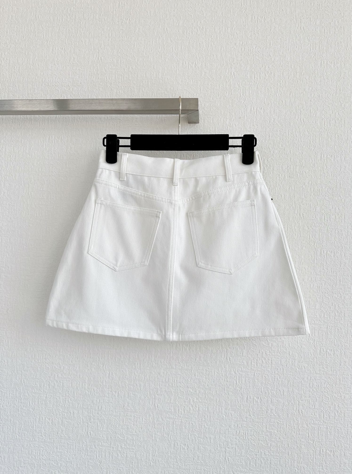 CELINE エンブロイダリー ミニスカート / ローウォッシュ ホワイトデニム