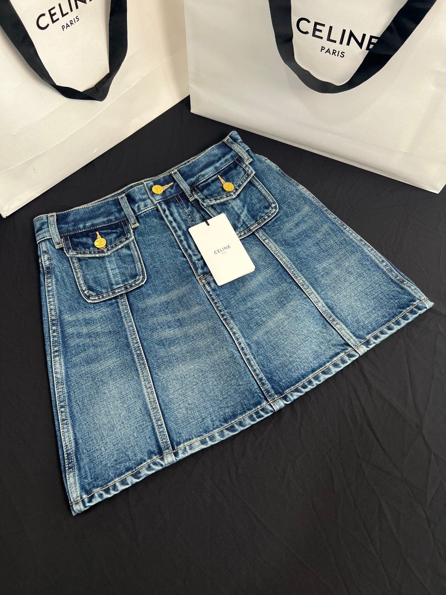 CELINE マストアイテム デニム Mini Skirt