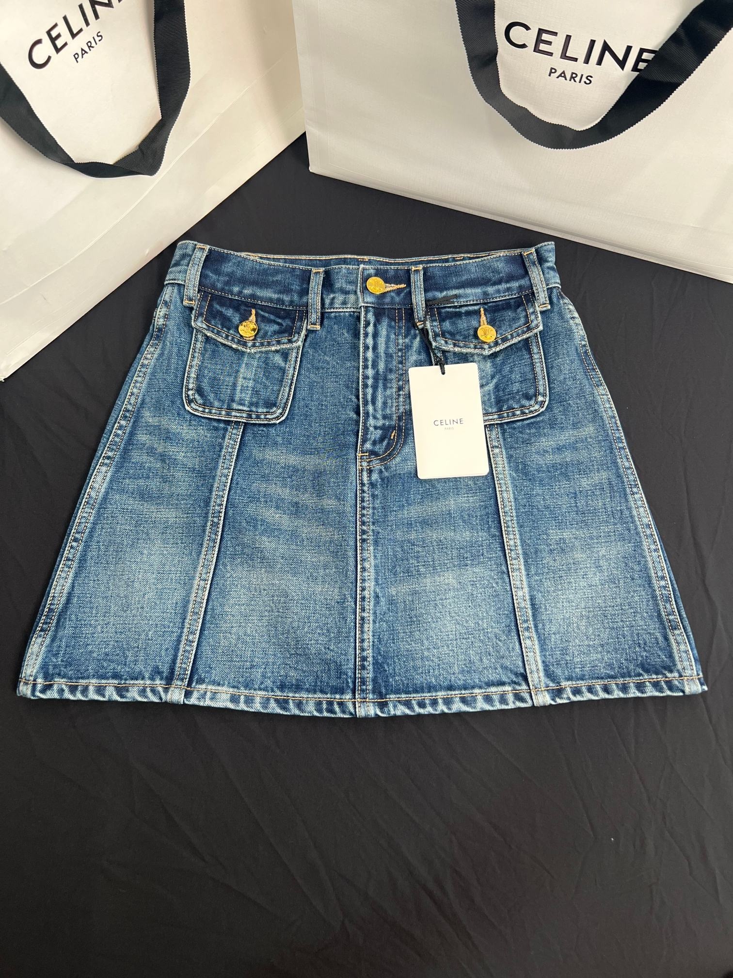 CELINE マストアイテム デニム Mini Skirt