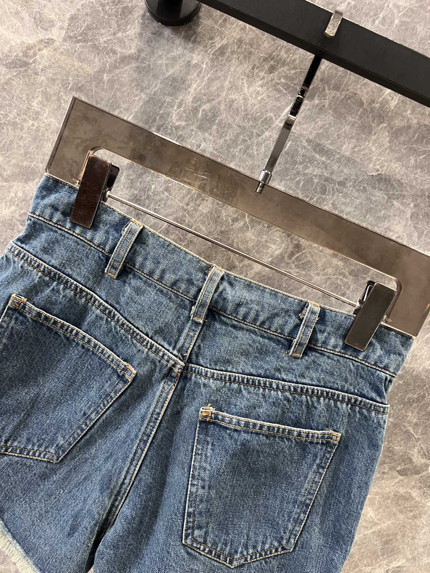 CELINE ミニショートパンツ ユニオンウォッシュ デニム