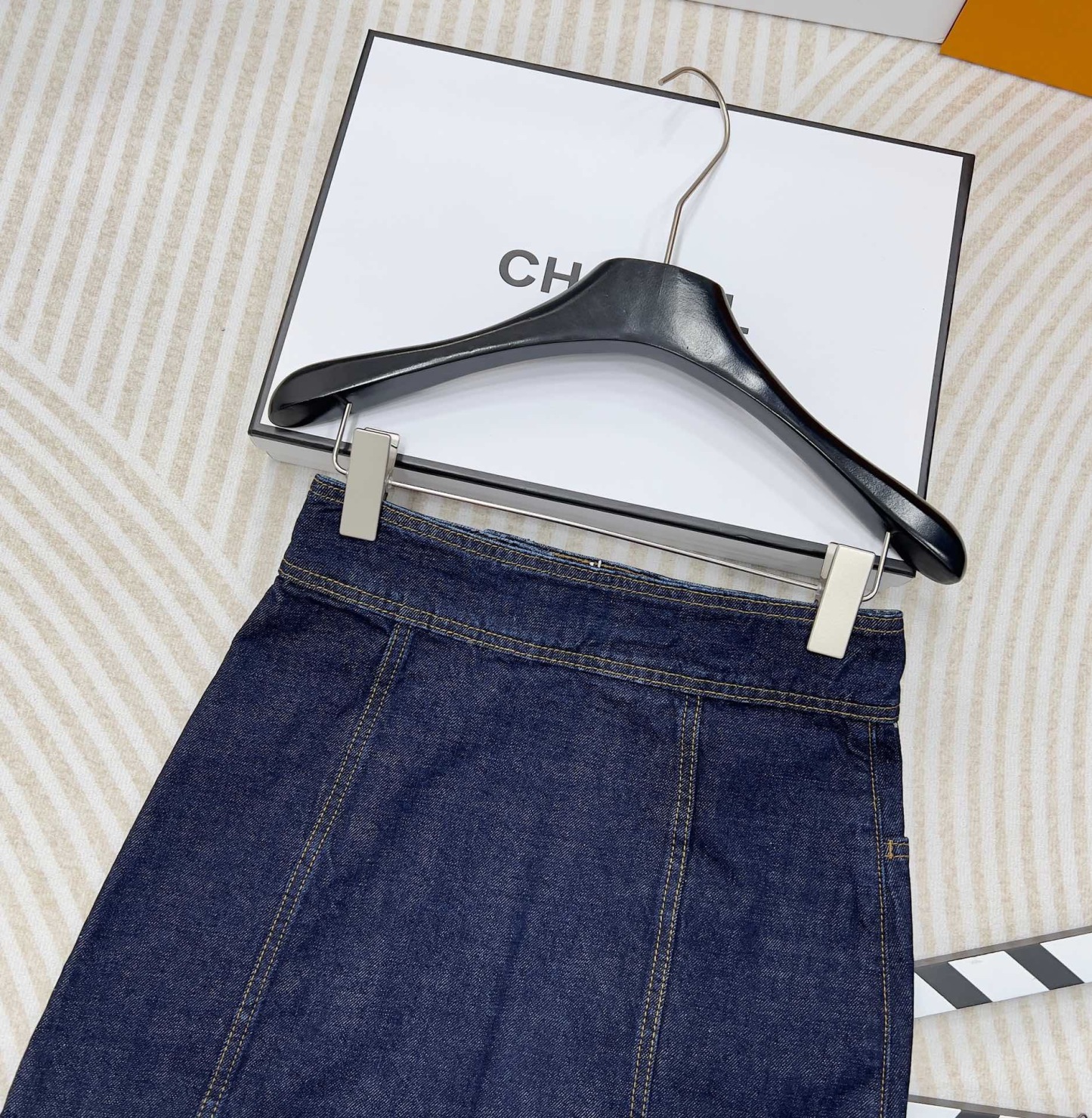 CELINE トラペーズ ミドルライズ ミニスカート