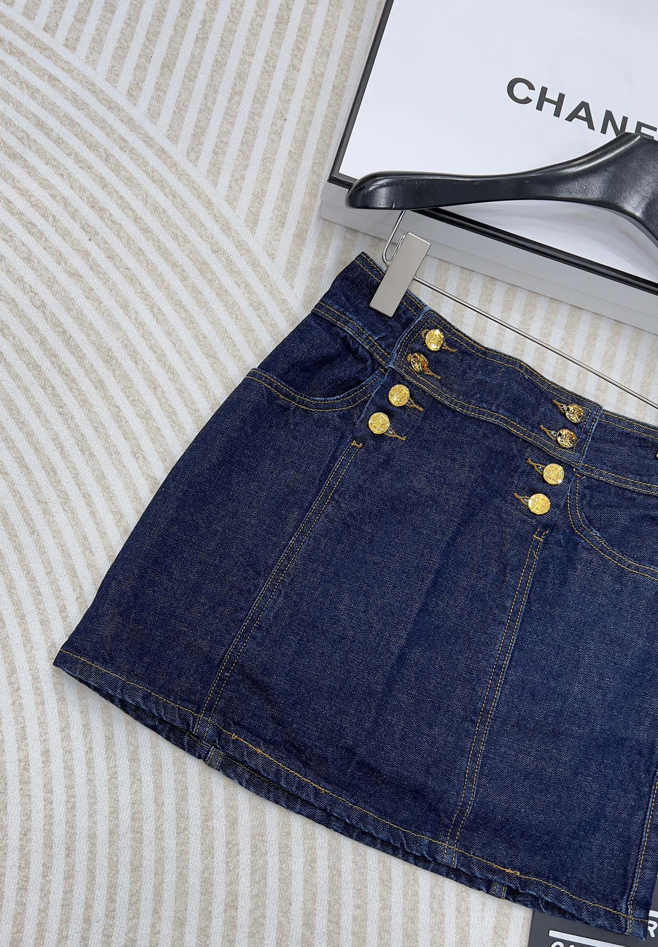 CELINE トラペーズ ミドルライズ ミニスカート