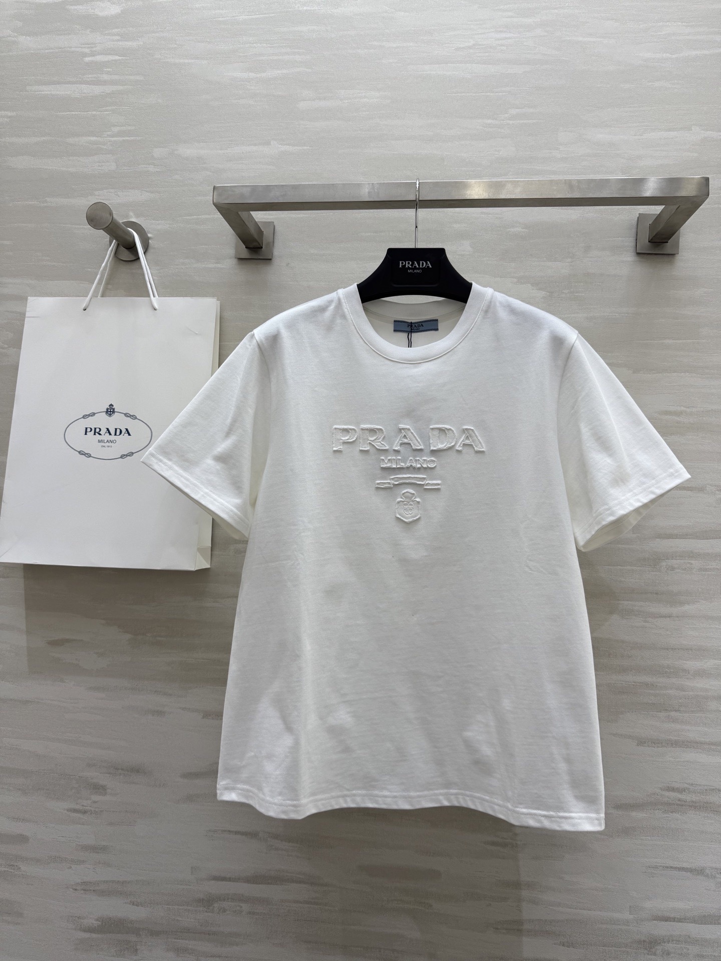Prada エンブロイダリー ジャージー Tシャツ