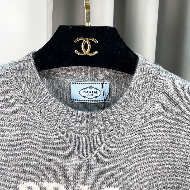 PRADAロゴ カシミヤxウール クルーネック セーター