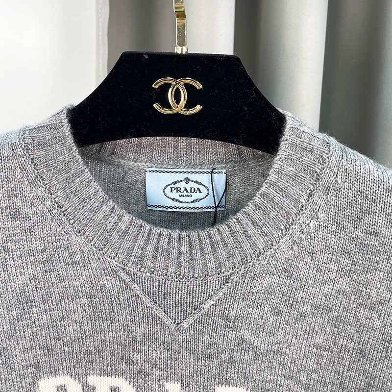 PRADAロゴ カシミヤxウール クルーネック セーター