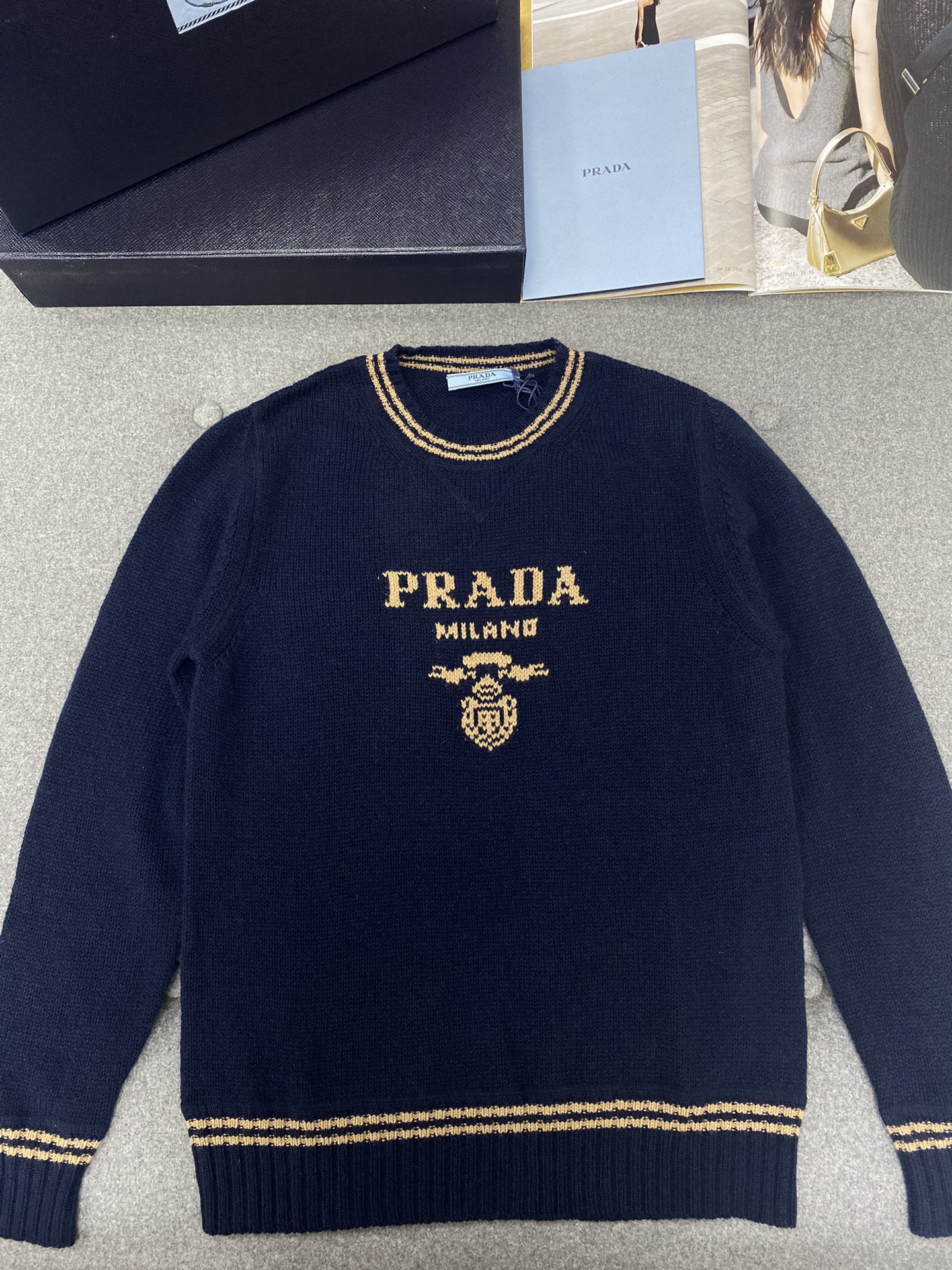 Prada ウールxカシミヤ クルーネック セーター