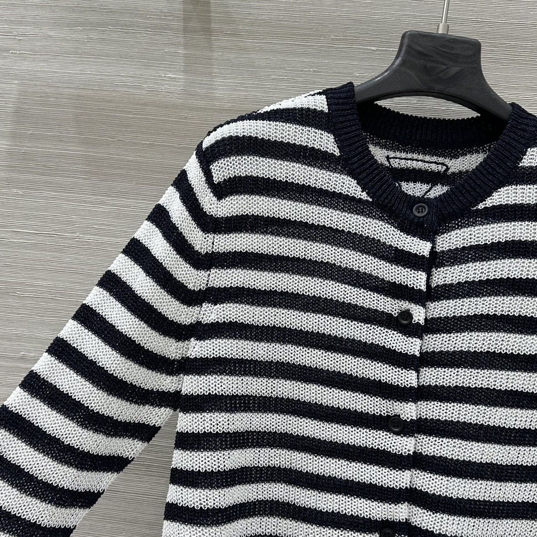 Prada コットンブークレ カーディガン