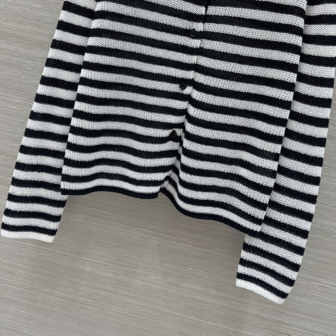 Prada コットンブークレ カーディガン