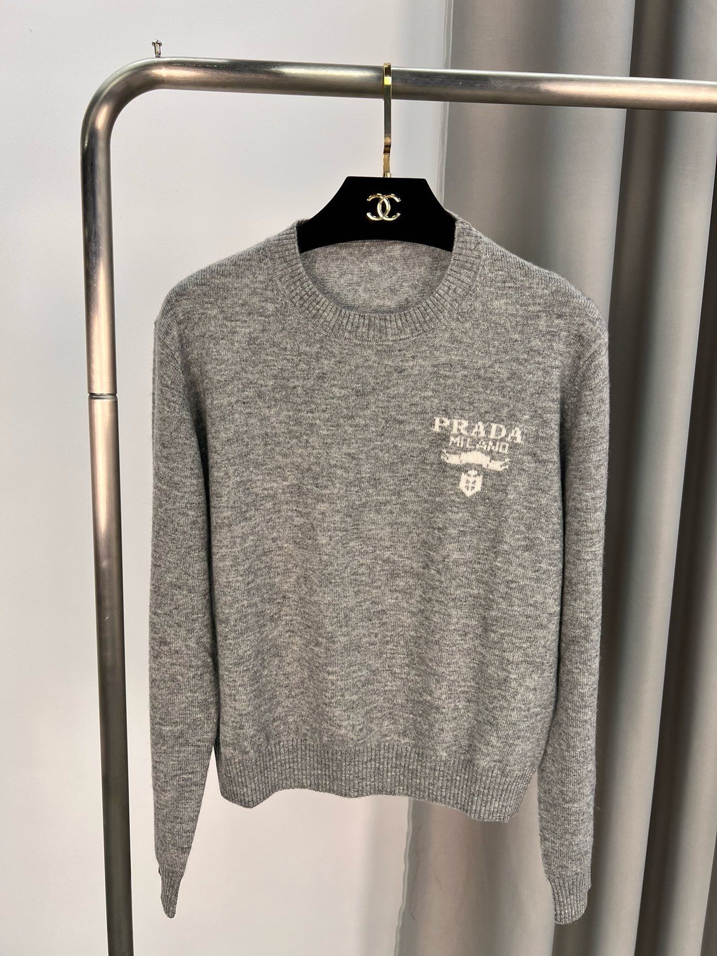 Prada ウールxカシミヤ セーター